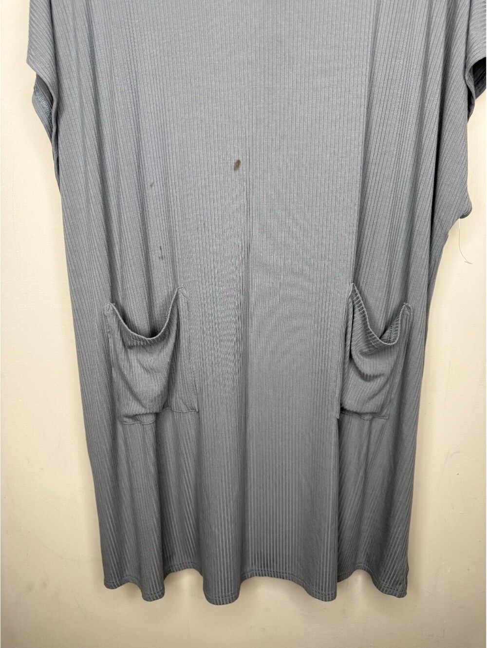 MUK LUKS Butter Knit Short-Sleeve Shift Dress Gray, Size 2X - Picture 4 of 10